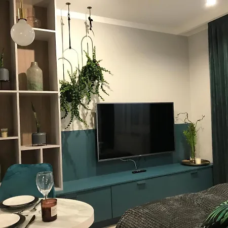 Slonce Woda Las Apartament No 11A Kielce Exterior photo